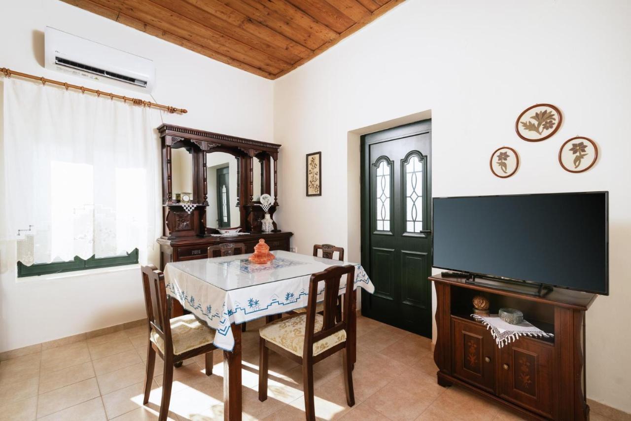 Villa Fontana Perion Ngoại thất bức ảnh