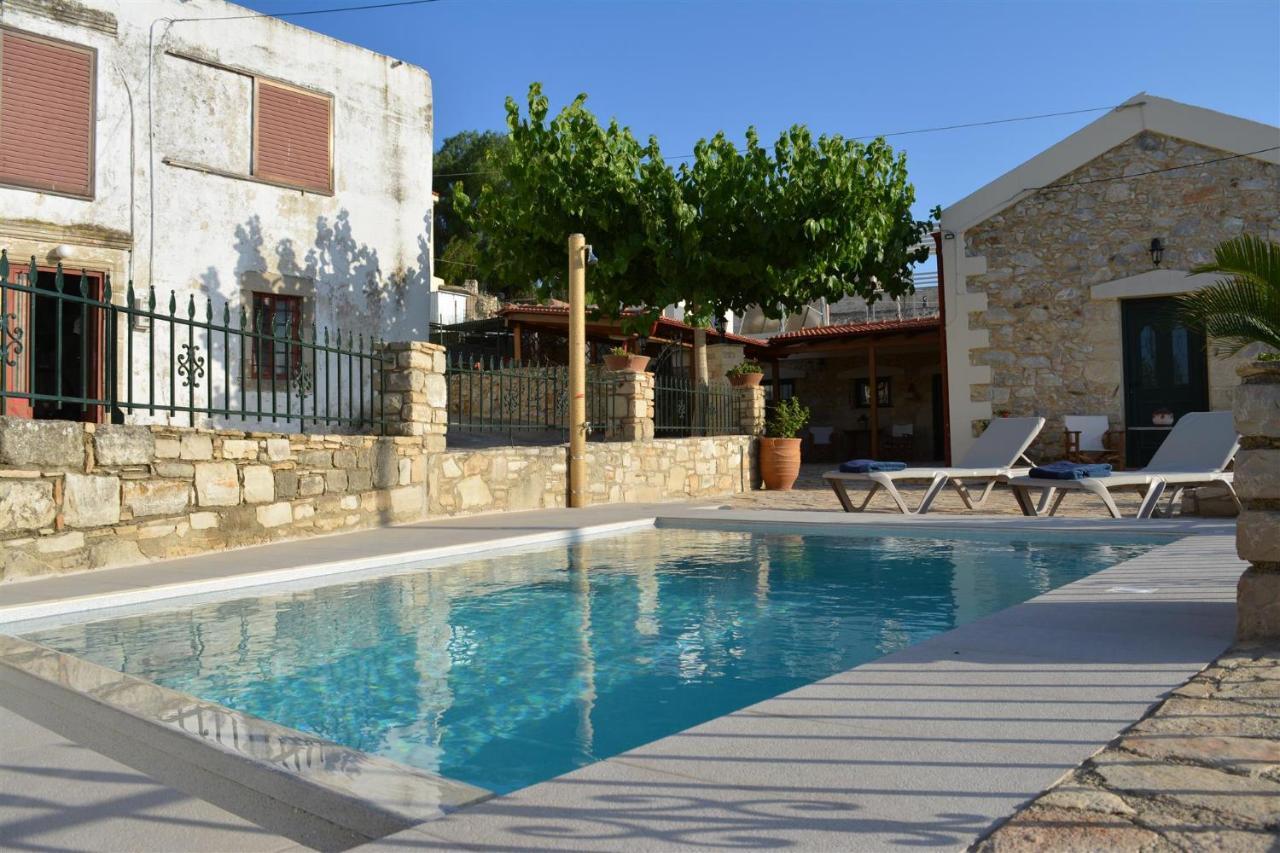 Villa Fontana Perion Ngoại thất bức ảnh